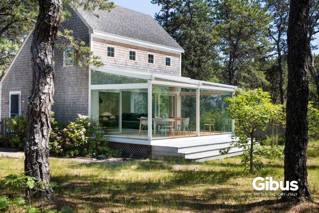 Viva – Pergola mit geneigtem Dach von NEMATEC