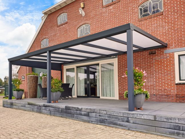 Trendline – Terrassendach aus Aluminium von NEMATEC